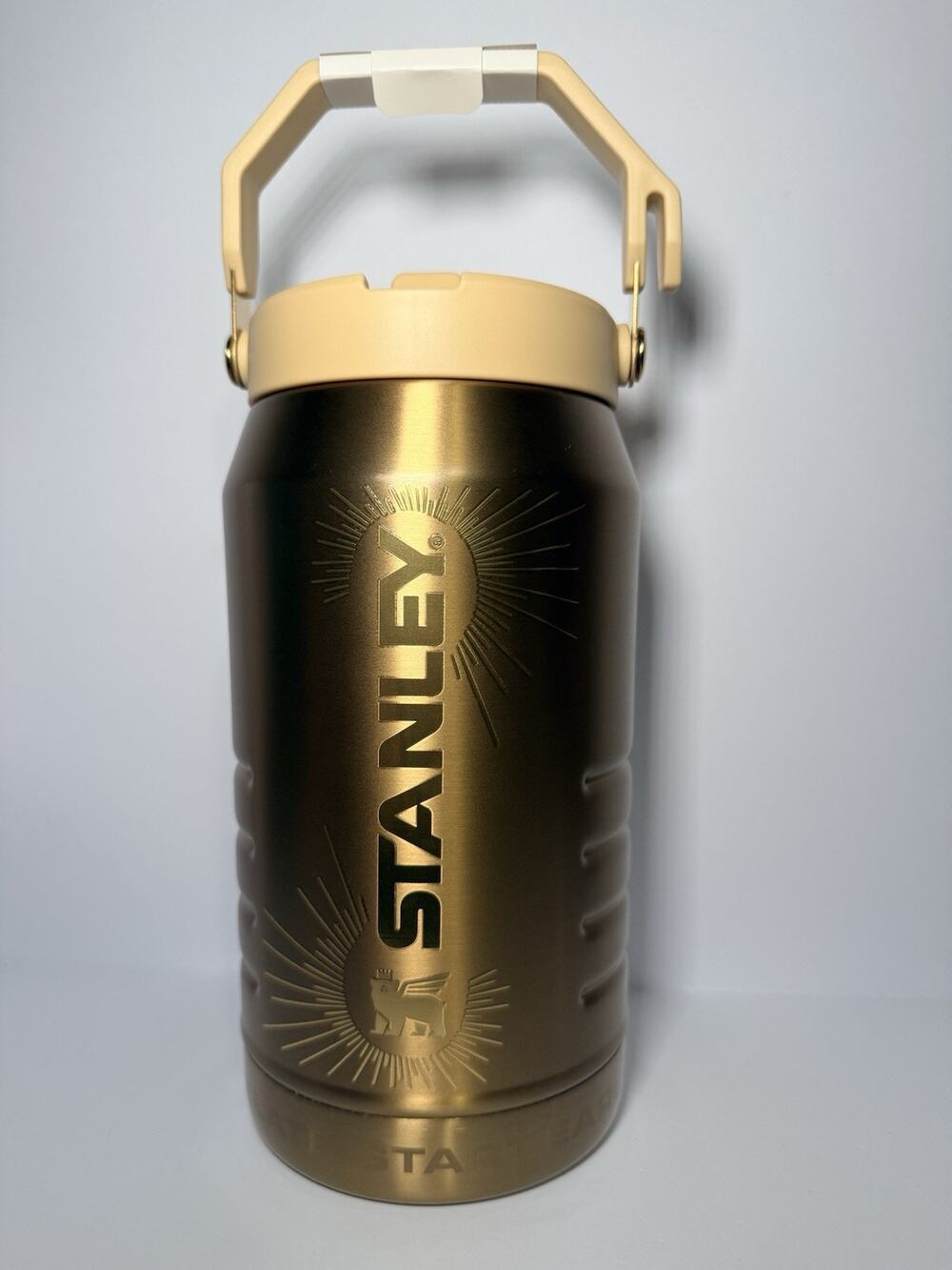 Stanley x Lionel Messi GOLD LEGACY 64oz IceFlow Flip Straw Jug NWT NIB